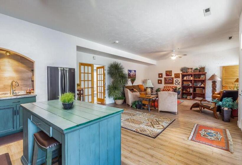 Апартаменты 1 Спальня, Sunny Cozy Condo