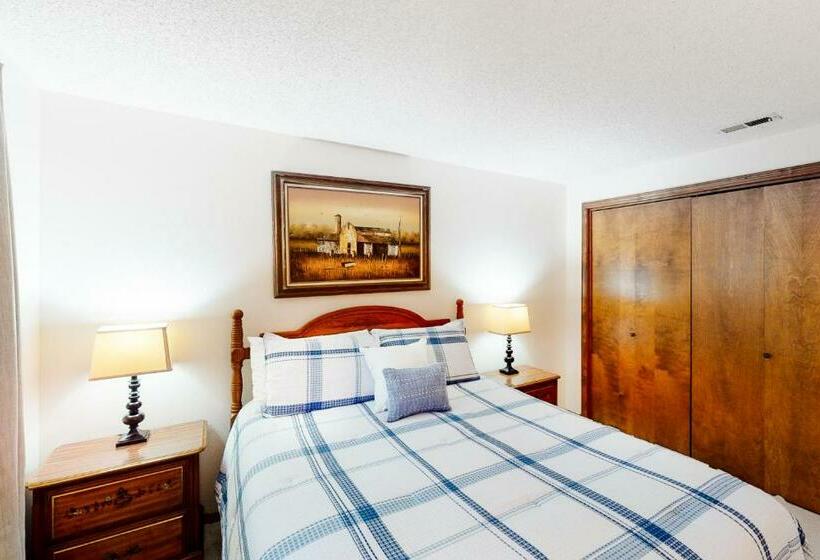 شقة غرفتين, Rainbow Rock 303