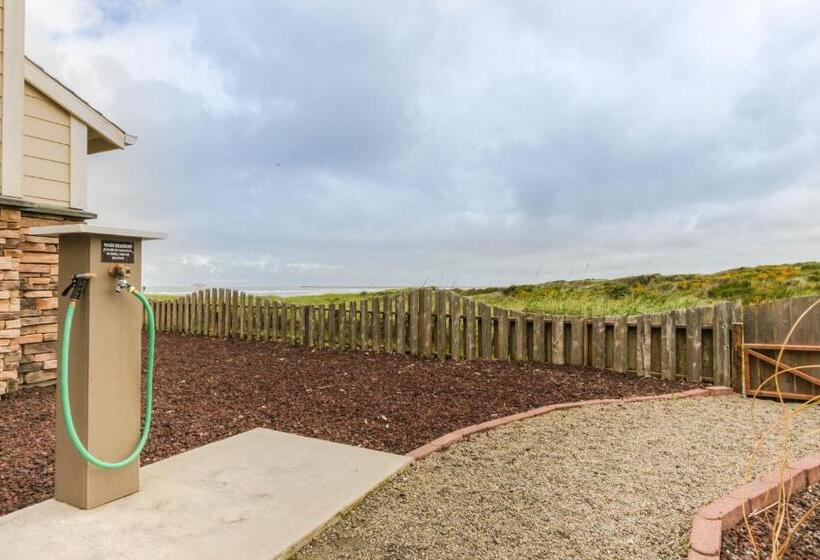 ２ベッドルームアパートメント, Lighthouse Views