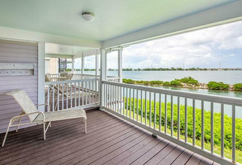 带2个卧室的公寓, Azure Breeze