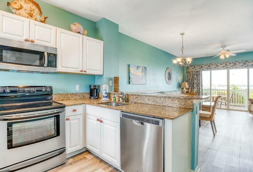 带2个卧室的公寓, Azure Breeze