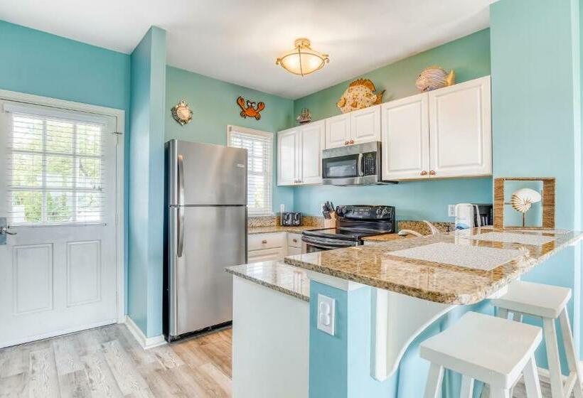 带2个卧室的公寓, Azure Breeze