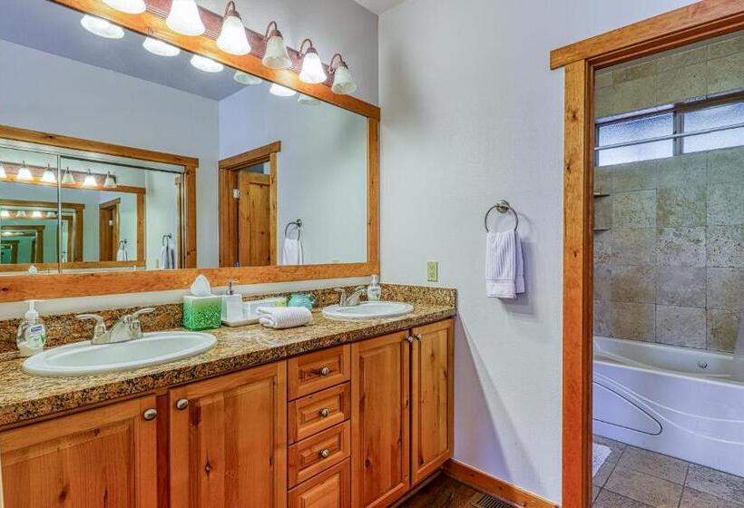 2ベッドルームアパートメント, Dolomite Delight