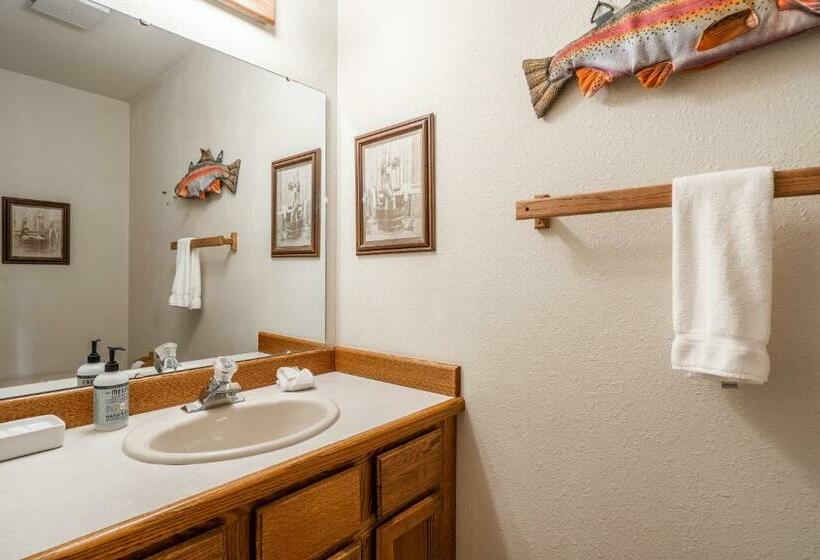 آپارتمان 3 خوابه, Hidden Village 724