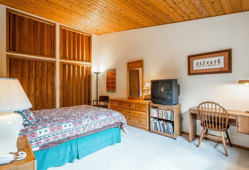 آپارتمان 3 خوابه, Hidden Village 724