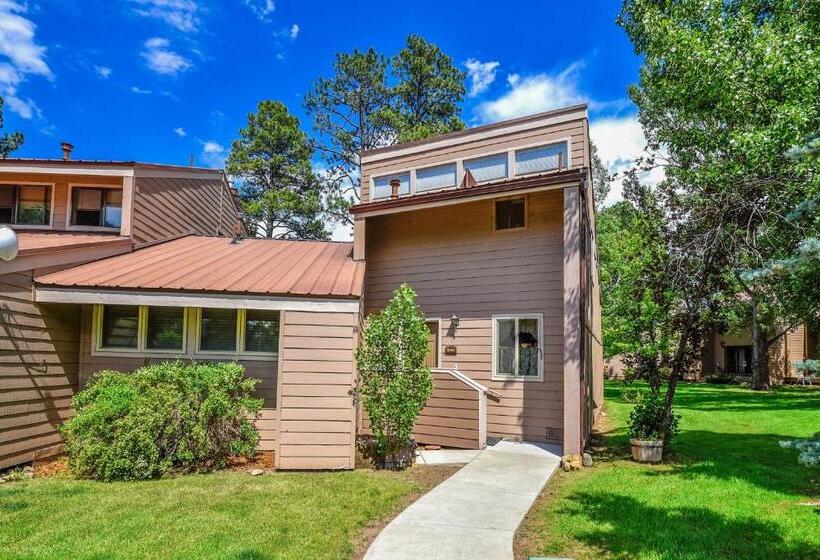 Апартаменты 2 Спальни, Pines 4013