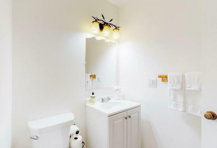 شقة غرفتين, Pinewood Delightful Retreat