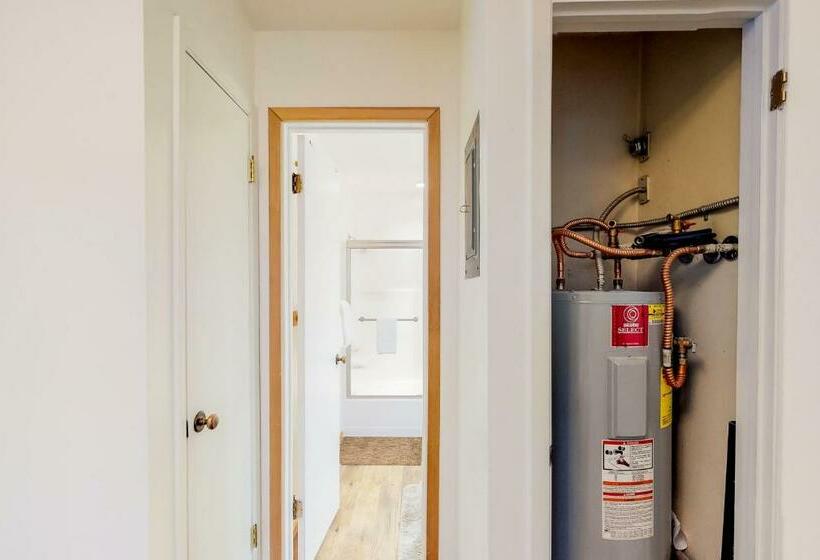 شقة غرفتين, Pinewood Delightful Retreat