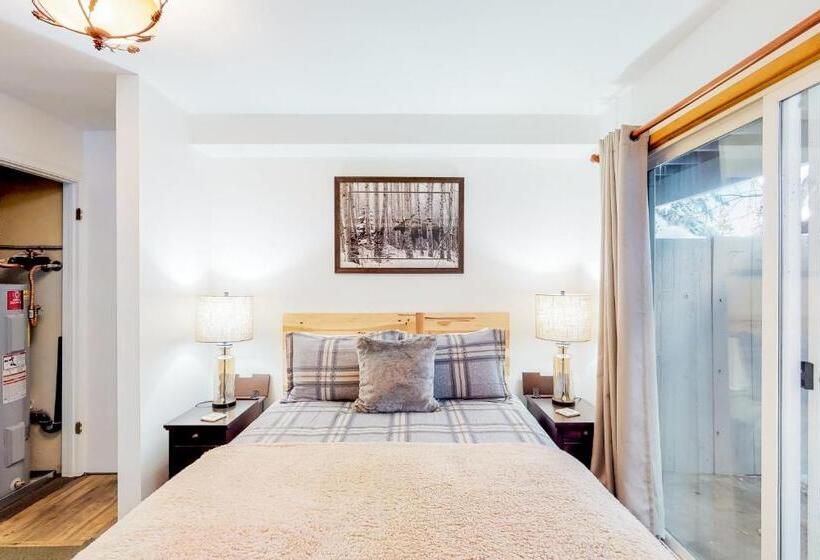 شقة غرفتين, Pinewood Delightful Retreat