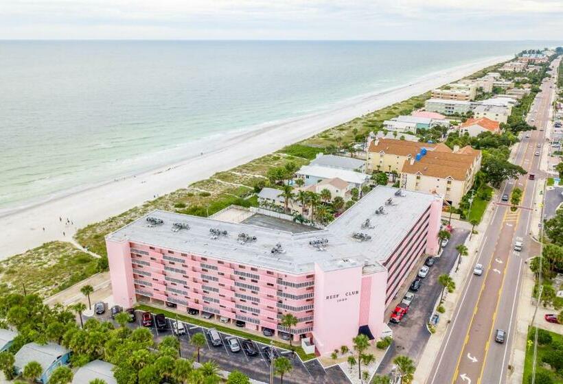 침실 3개 아파트, Reef Club 306