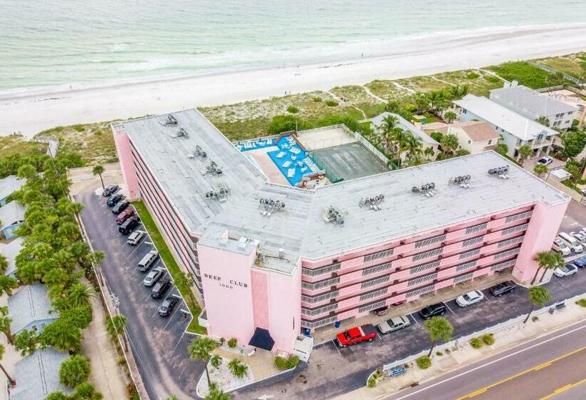 침실 3개 아파트, Reef Club 306