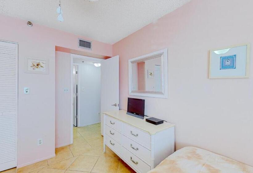 침실 3개 아파트, Reef Club 306