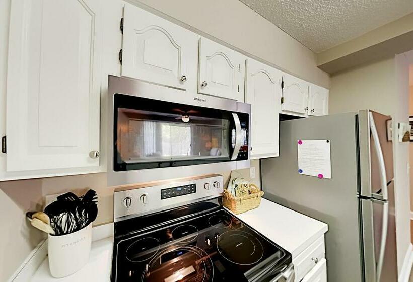 １ベッドルームハウス, Colony Ii