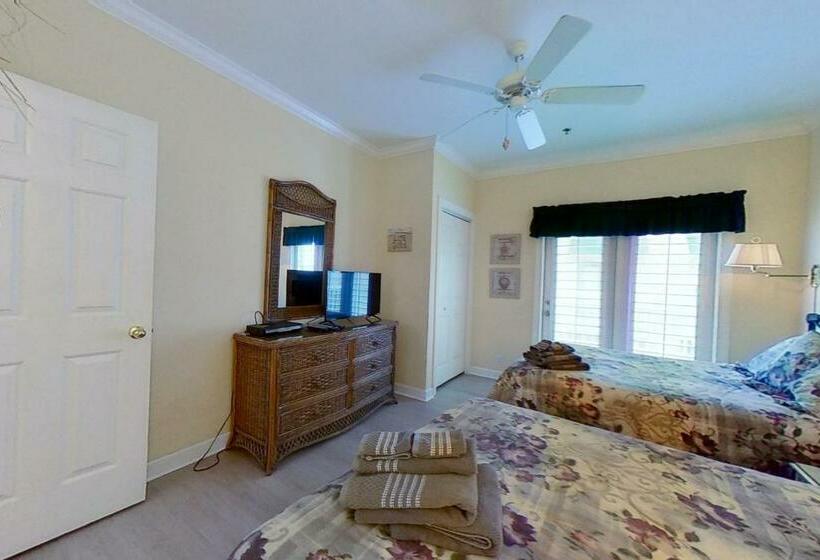 침실 1개 아파트, Pelican S Watch