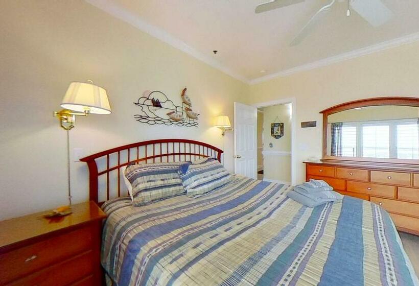 침실 1개 아파트, Pelican S Watch