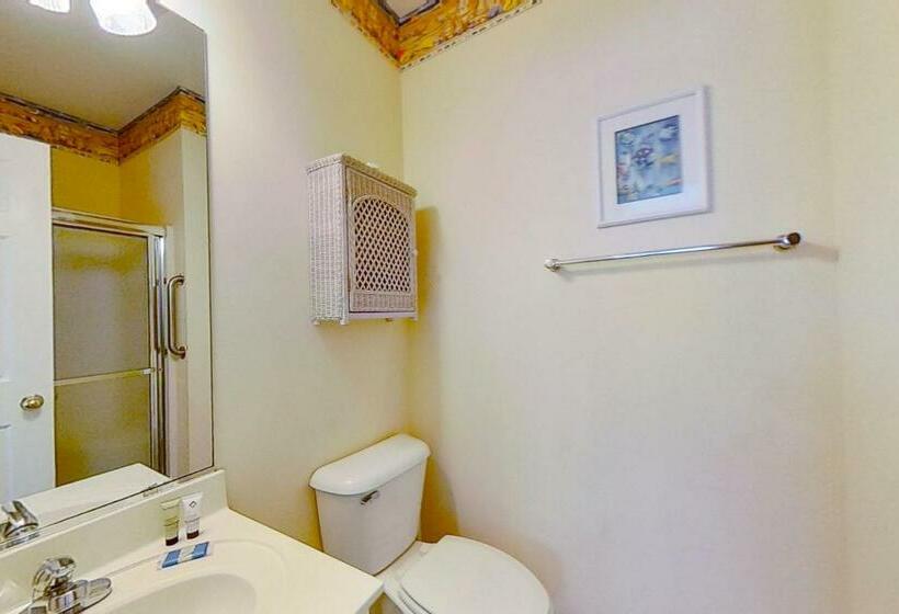 침실 1개 아파트, Pelican S Watch