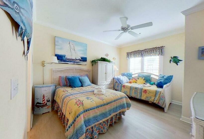 침실 1개 아파트, Pelican S Watch