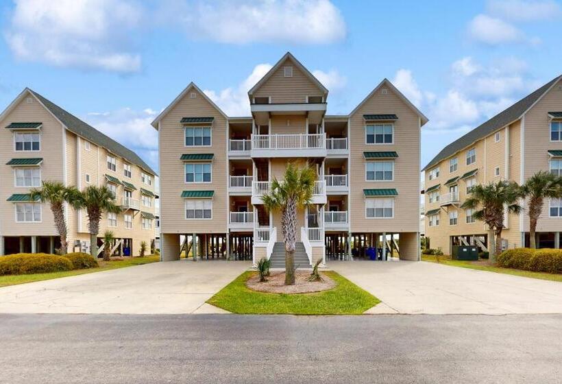 침실 1개 아파트, Pelican S Watch