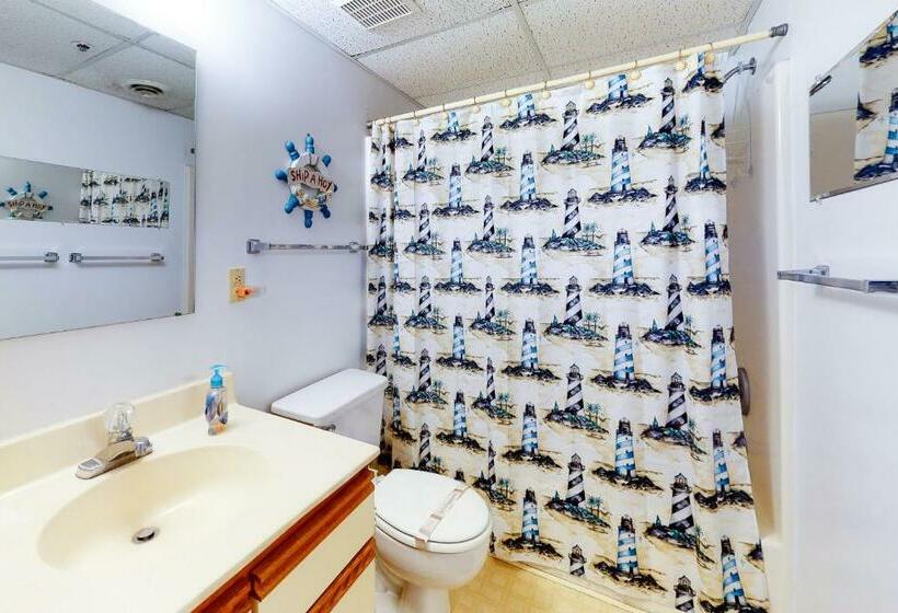 침실 2개 아파트, Surfcrest 201