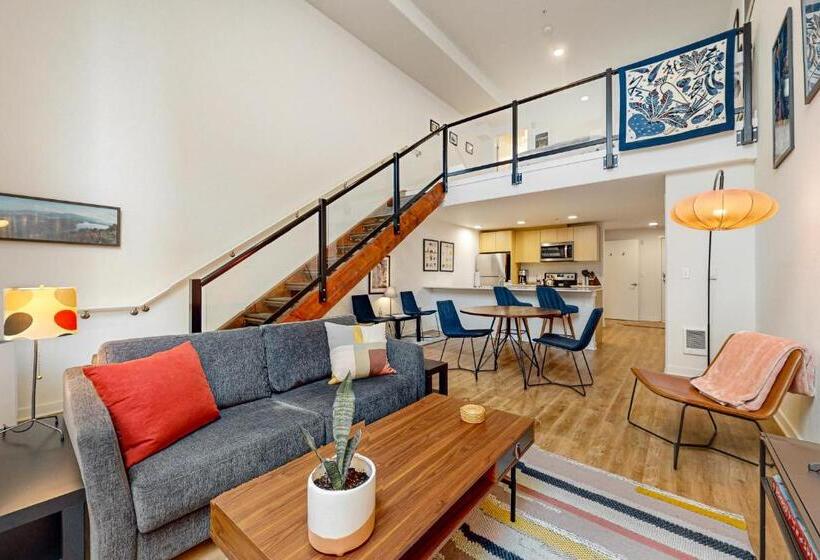 １ベッドルームアパートメント, Central Loft