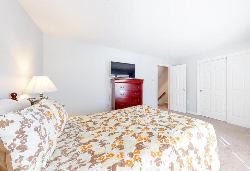 침실 2개 아파트, Cozy Conway Condo