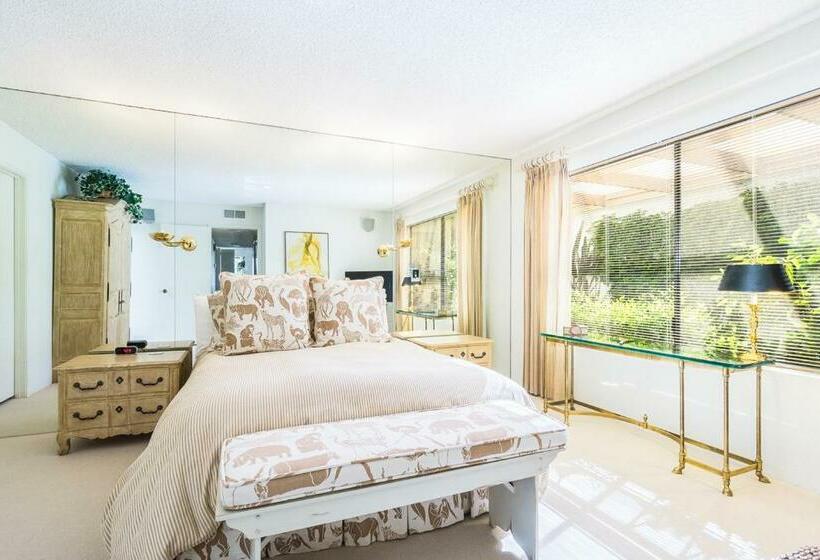 ２ベッドルームアパートメント, Rancho Mirage Condo