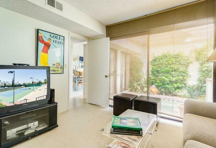 带2个卧室的公寓, Rancho Mirage Condo