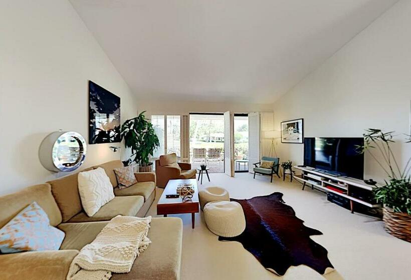 带2个卧室的公寓, Rancho Mirage Condo