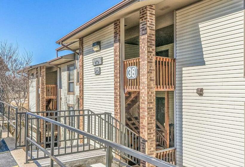 شقة غرفة واحدة, Table Rock Terrace