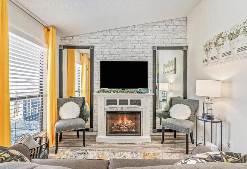 شقة غرفة واحدة, Table Rock Terrace