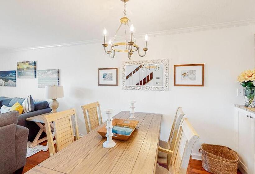 شقة غرفتين, Beach & Gulf Escape