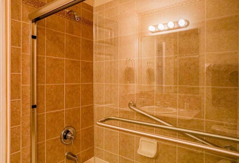 شقة غرفتين, Blue Haven