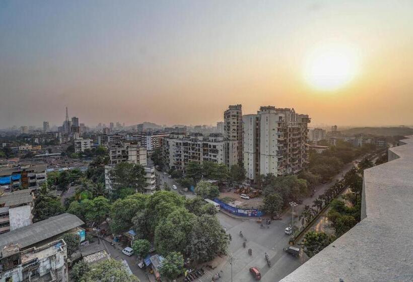 חדר דלוקס, Gurudev Grand