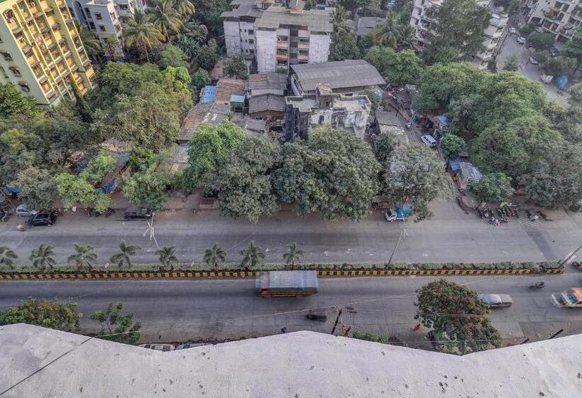 חדר סופריור, Gurudev Grand