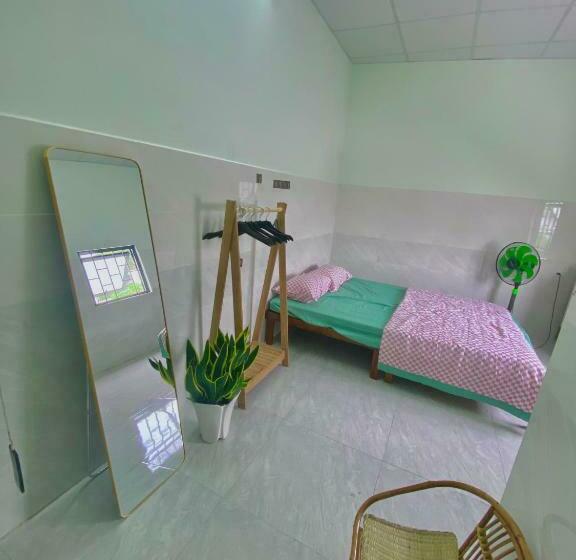 اتاق استاندارد با تخت بزرگ, Homestay Tuyết Trinh