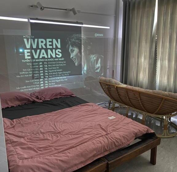 استودیو استاندارد با بالکن, Homestay Tuyết Trinh