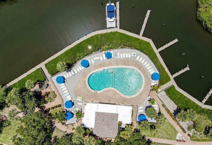 شقة غرفتين, Midnight Cove Ii 823