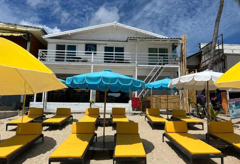 Cama em Quarto Compartilhado, Pi3 Beach Resort