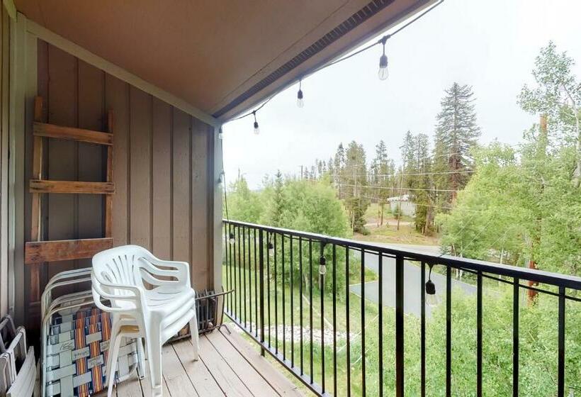 Апартаменты 3 Спальни, Rustic Relaxation In Winter Park