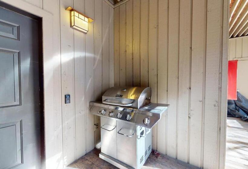 דירת שני חדרים, Sunriver E102