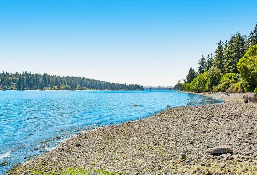 شقة غرفة واحدة, Tides Out Loft