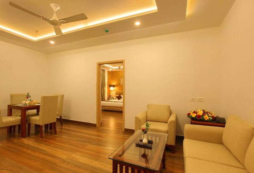 غرفة ديلوكس, Veliyil Castles