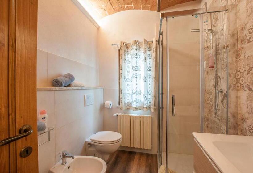 带大床的标准间, Affittacamere Il Bastione 27