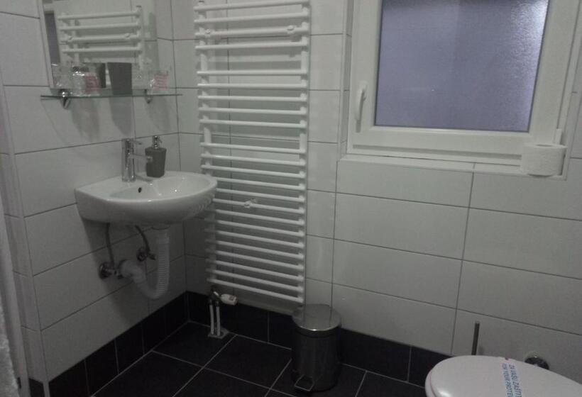 اتاق استاندارد, Apartments&rooms Mido