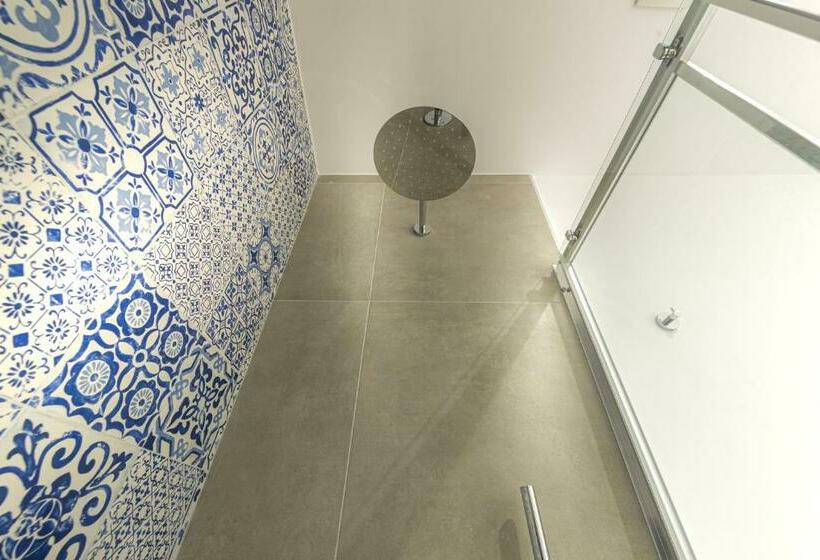 اتاق استاندارد با بالکن, Coresi Rooms