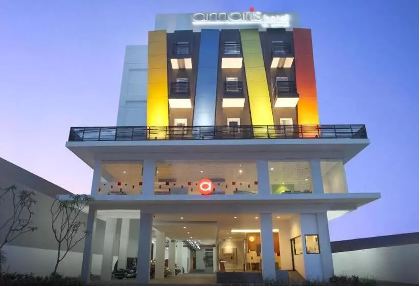 クイーンサイズベッドのスタンダードルーム, Amaris Hotel Malang