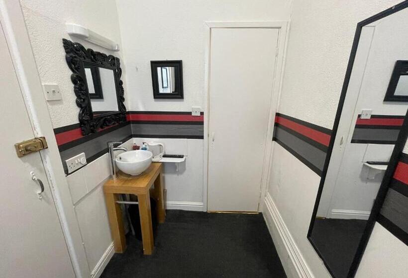 اتاق استاندارد یک نفره, Manhattan