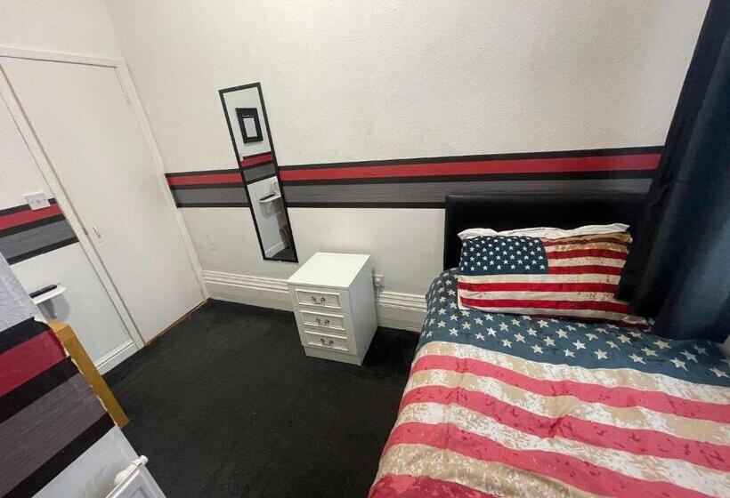 اتاق استاندارد یک نفره, Manhattan