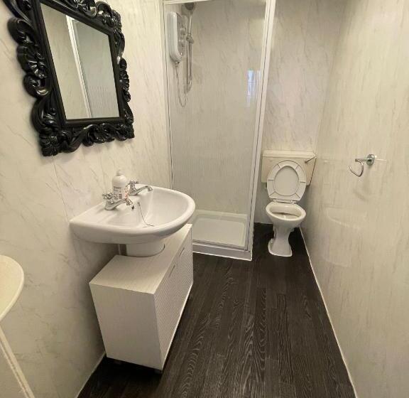 اتاق استاندارد سه نفره, Manhattan