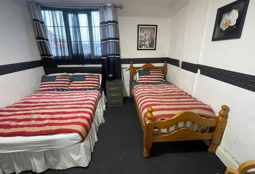 اتاق استاندارد سه نفره, Manhattan